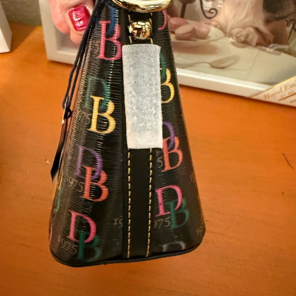NWT Dooney & Bourke Multicolor Logo Crossbody Bag - Picture 4 of 9